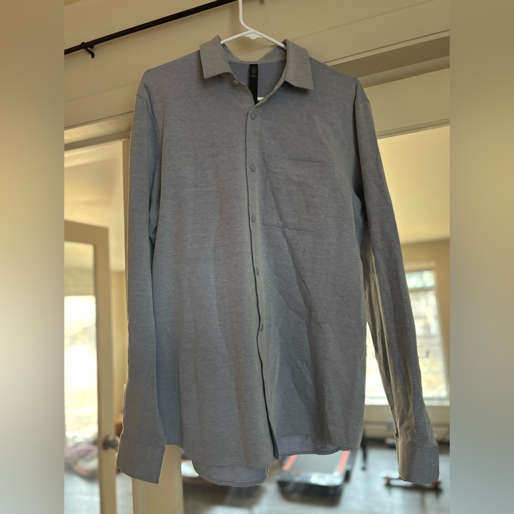Lululemon Commission Oxford button up shirt light blue/grey  men's size large